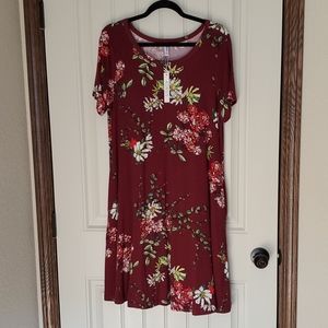 T-Shirt Dress WITH POCKETS